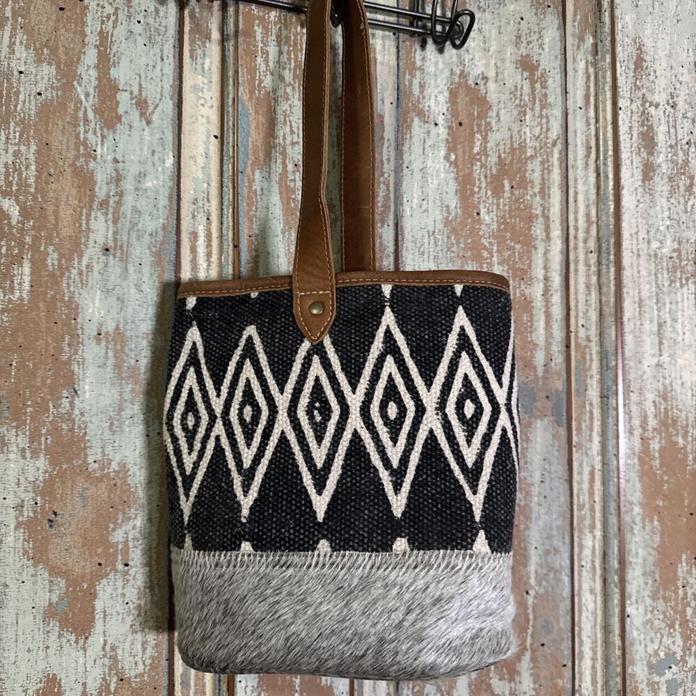 Myra Edgy Imprints Canvas Rug Cowhide Detail Leather Strap Double Wine Tote